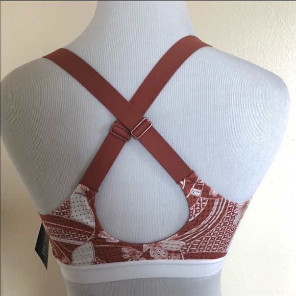 NWT Victoria’s Secret Pink Sport Bra - Picture 4 of 5